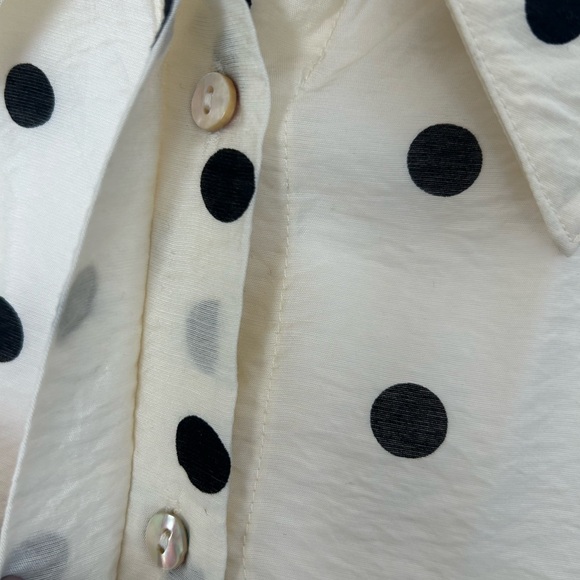 Zara Cream Button Down Shirt with Black Polka Dots - Picture 3 of 6
